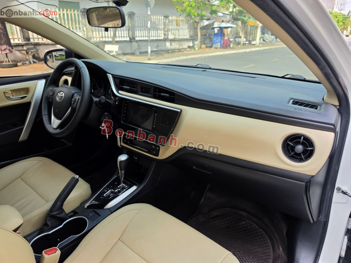 Bán ô tô Toyota Corolla altis 1.8G AT - 2018 - xe cũ