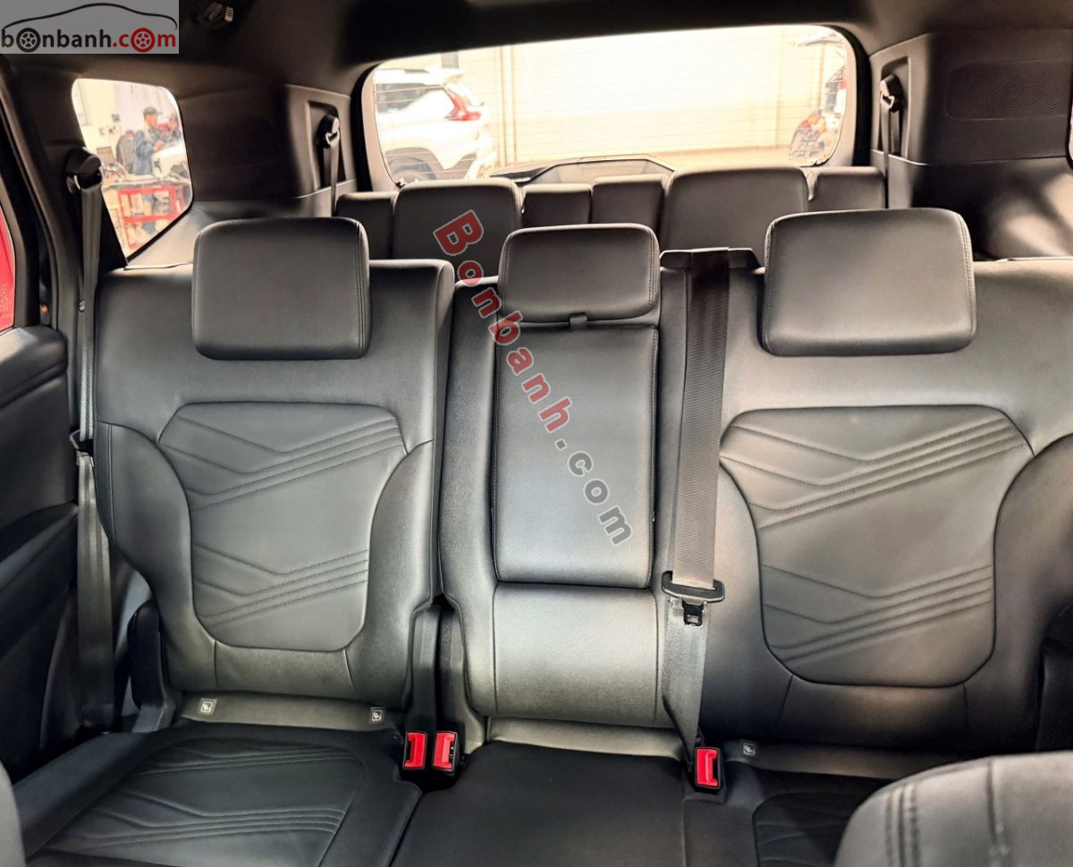 Bán ô tô Ford Everest Titanium 4x4 - 2025 - xe cũ