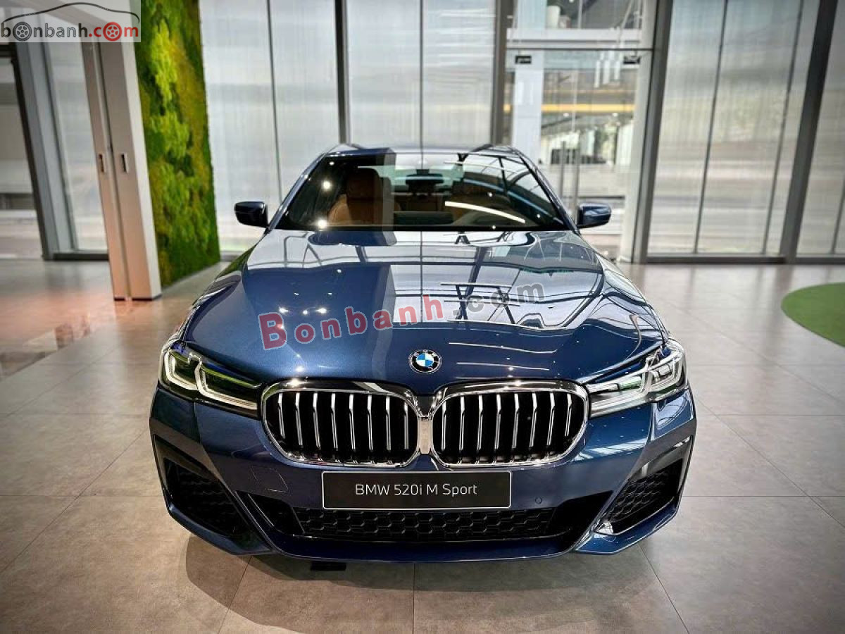 Bán ô tô BMW 5 Series 520i M Sport - 2023 - xe mới