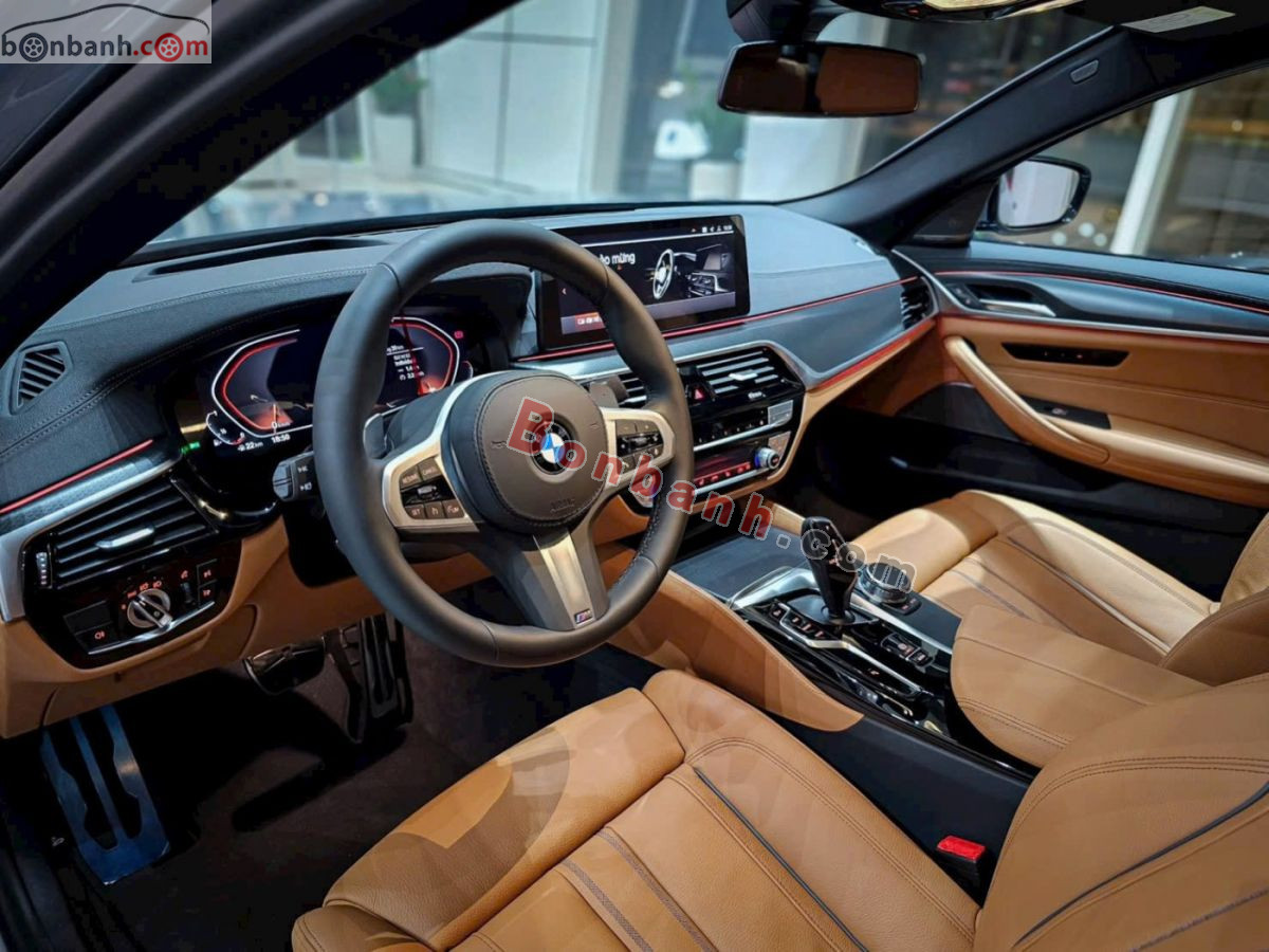 Bán ô tô BMW 5 Series 520i M Sport - 2023 - xe mới