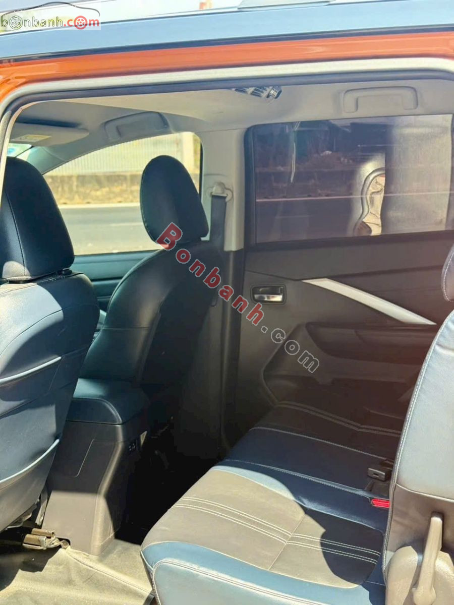 Bán ô tô Mitsubishi Xpander Cross 1.5 AT - 2023 - xe cũ