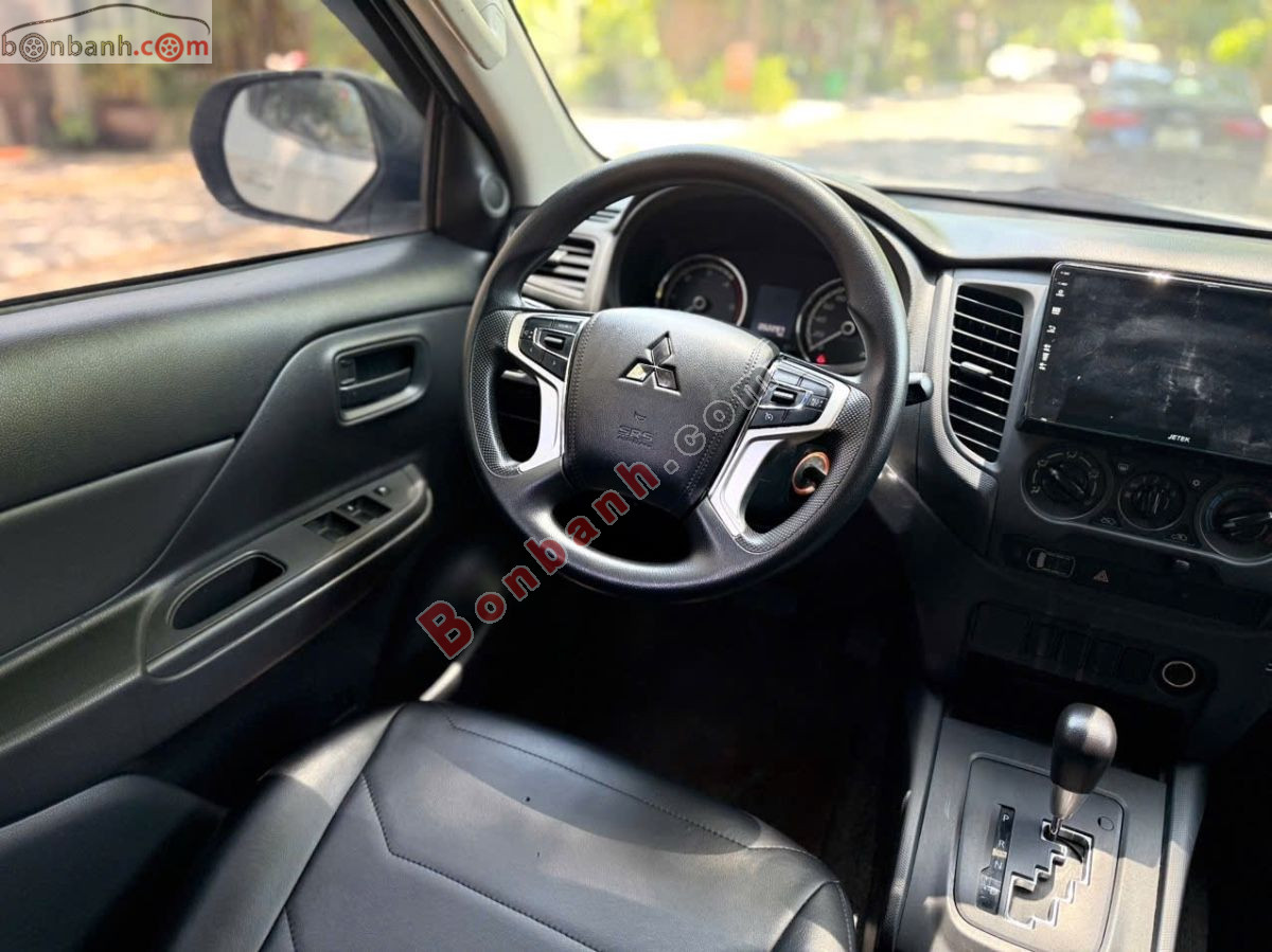 Bán ô tô Mitsubishi Triton 4x2 AT Mivec - 2022 - xe cũ