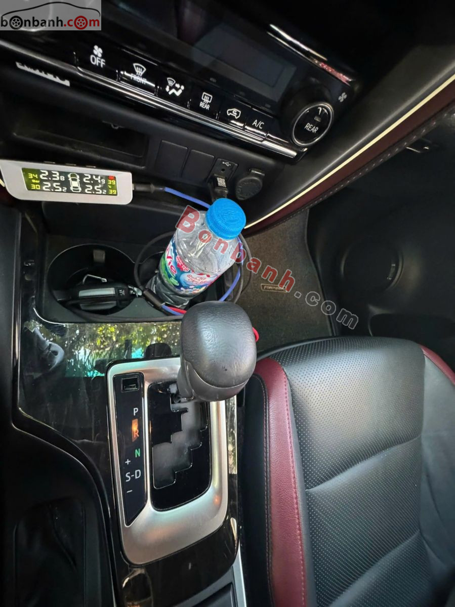 Bán ô tô Toyota Fortuner 2.4G 4x2 AT Legender - 2021 - xe cũ