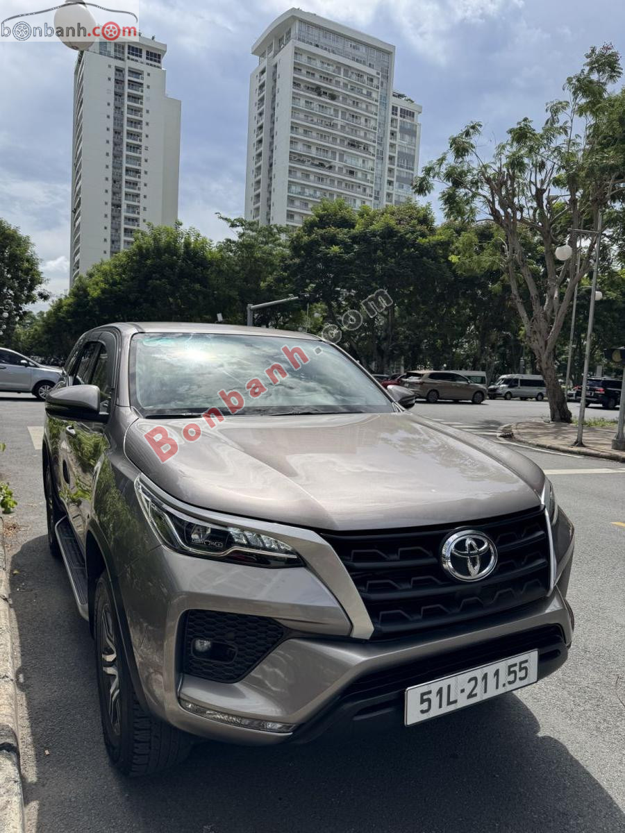 Bán ô tô Toyota Fortuner 2.4L 4x2 MT - 2022 - xe cũ