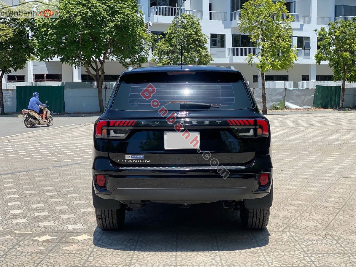 Bán ô tô Ford Everest Titanium Plus 2.0L 4x4 AT - 2025 - xe cũ