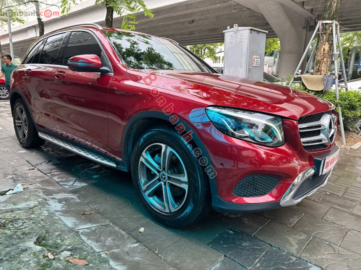 Bán ô tô Mercedes Benz GLC 200 - 2018 - xe cũ