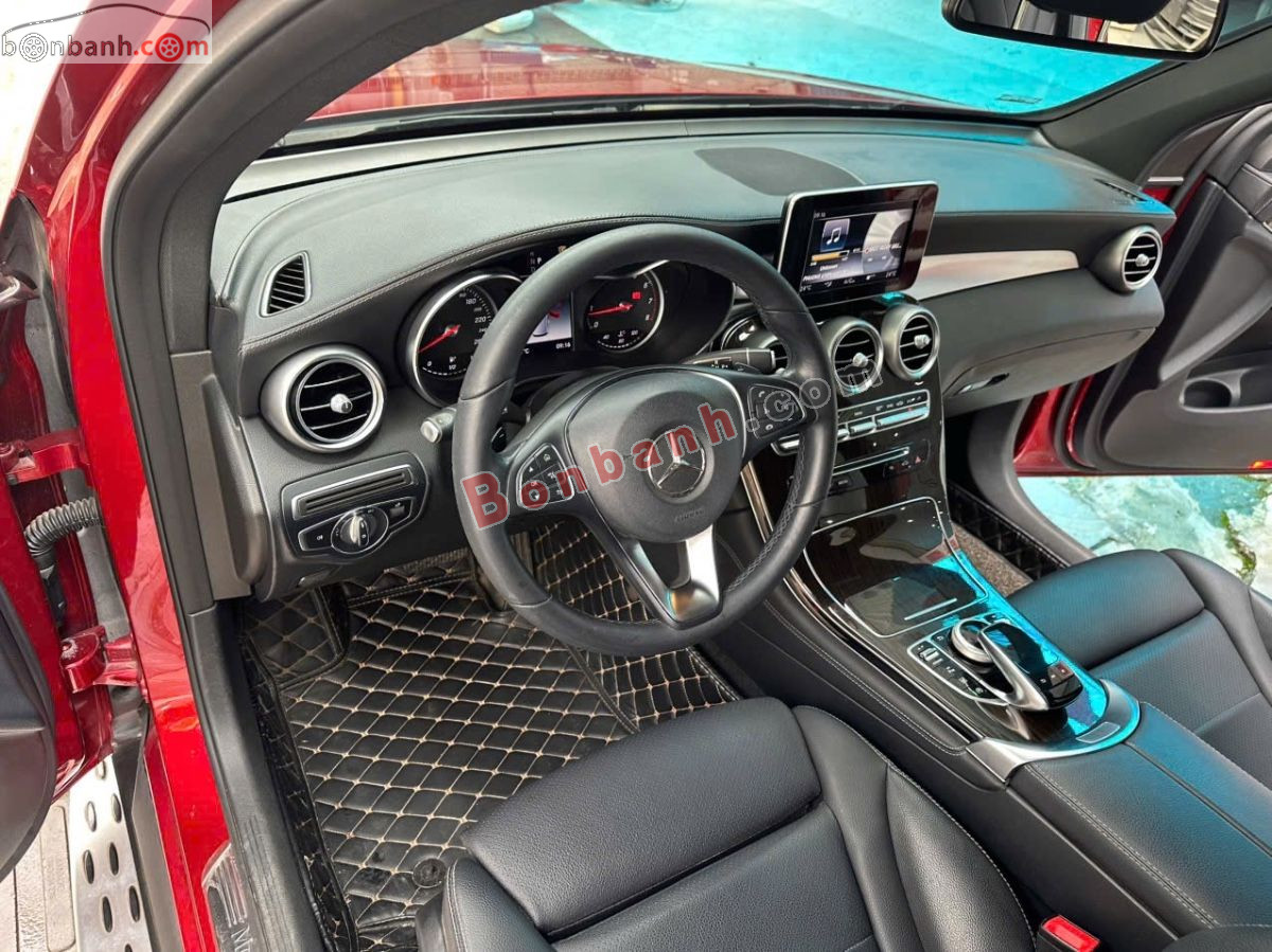 Bán ô tô Mercedes Benz GLC 200 - 2018 - xe cũ