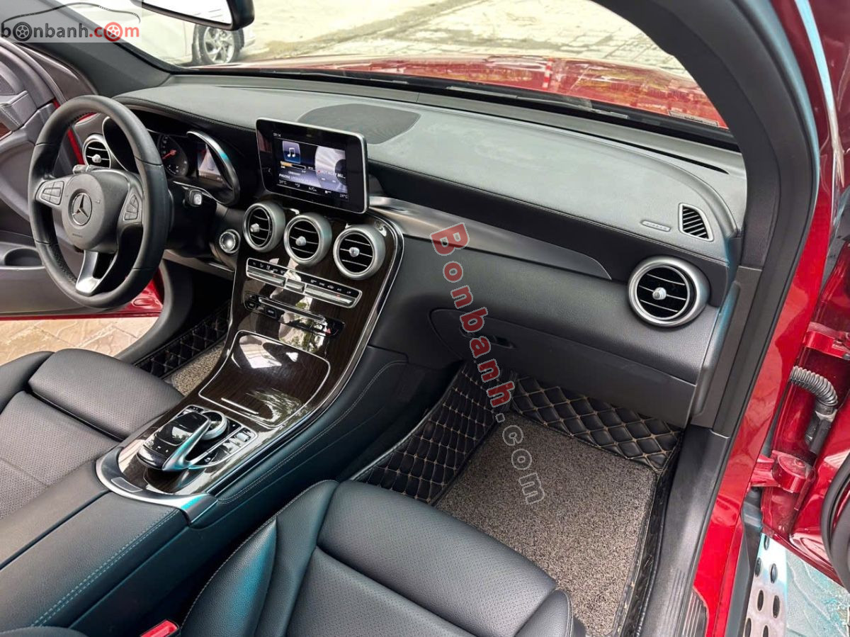 Bán ô tô Mercedes Benz GLC 200 - 2018 - xe cũ