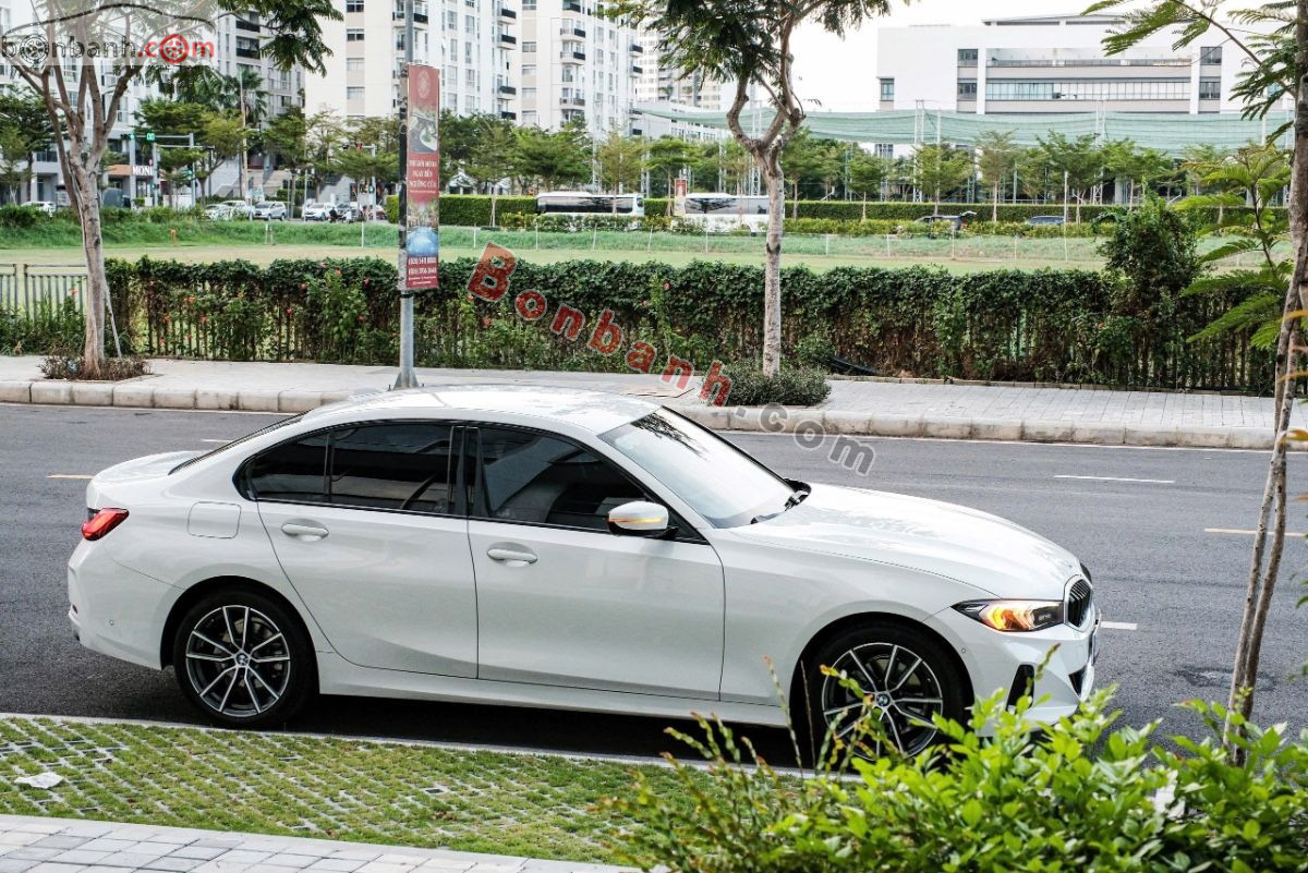 Bán ô tô BMW 3 Series 320i Sport Line - 2024 - xe cũ