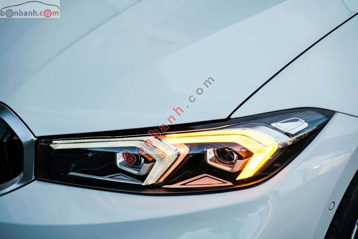 Bán ô tô BMW 3 Series 320i Sport Line - 2024 - xe cũ