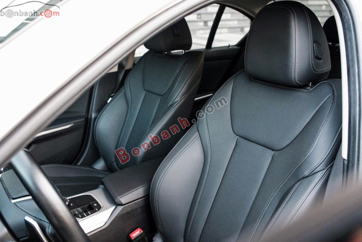 Bán ô tô BMW 3 Series 320i Sport Line - 2024 - xe cũ