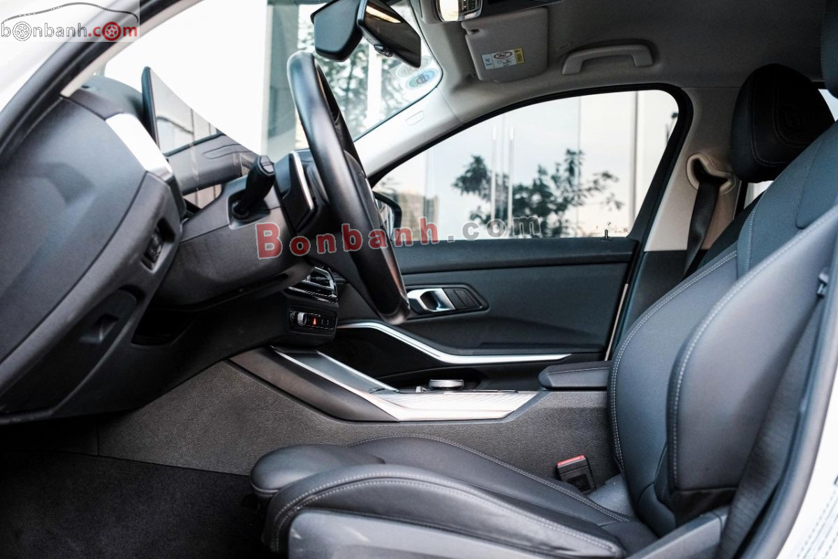 Bán ô tô BMW 3 Series 320i Sport Line - 2024 - xe cũ
