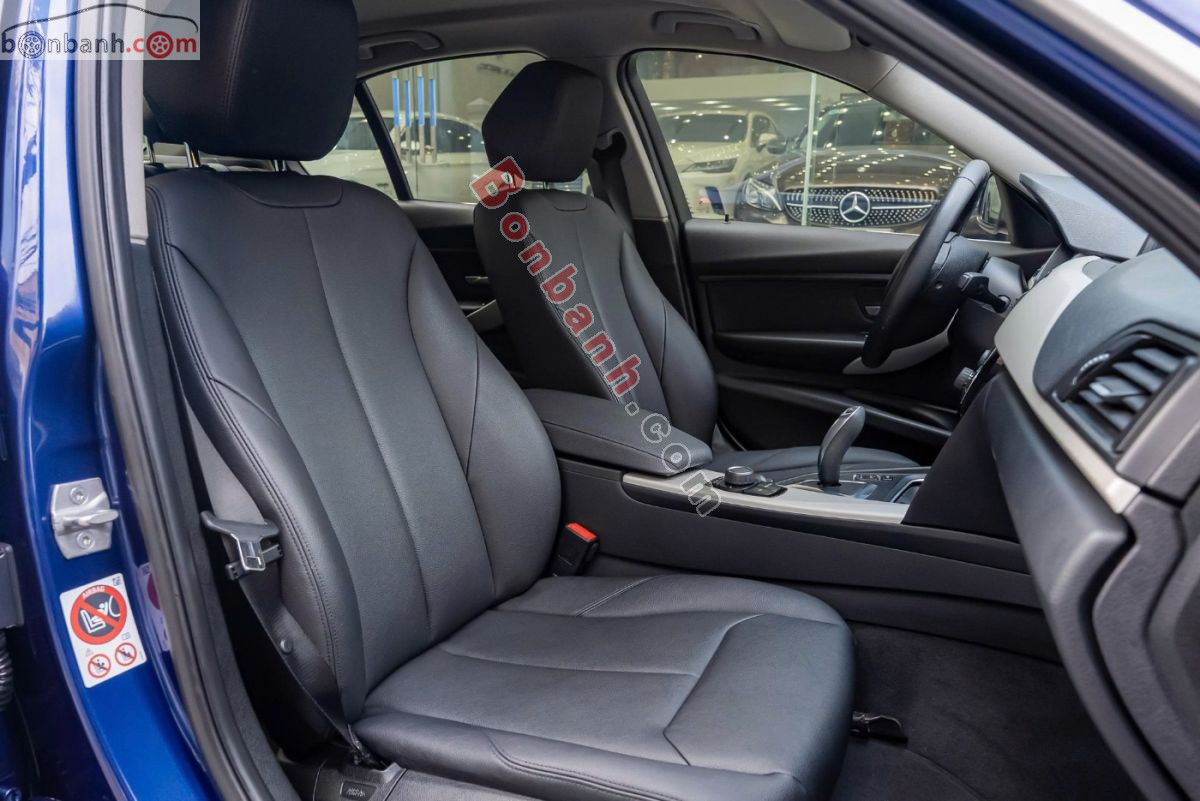 Bán ô tô BMW 3 Series 320i - 2016 - xe cũ