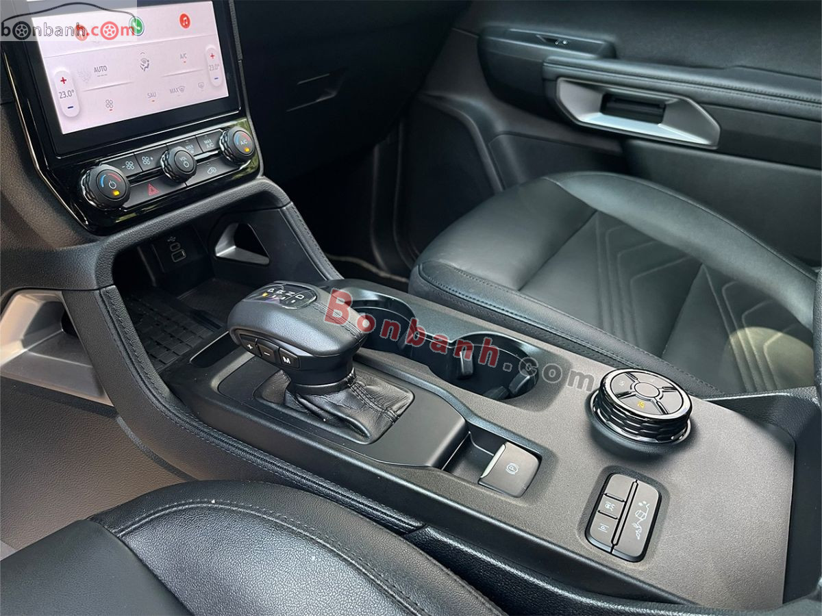 Bán ô tô Ford Everest Titanium Plus 2.0L 4x4 AT - 2025 - xe cũ