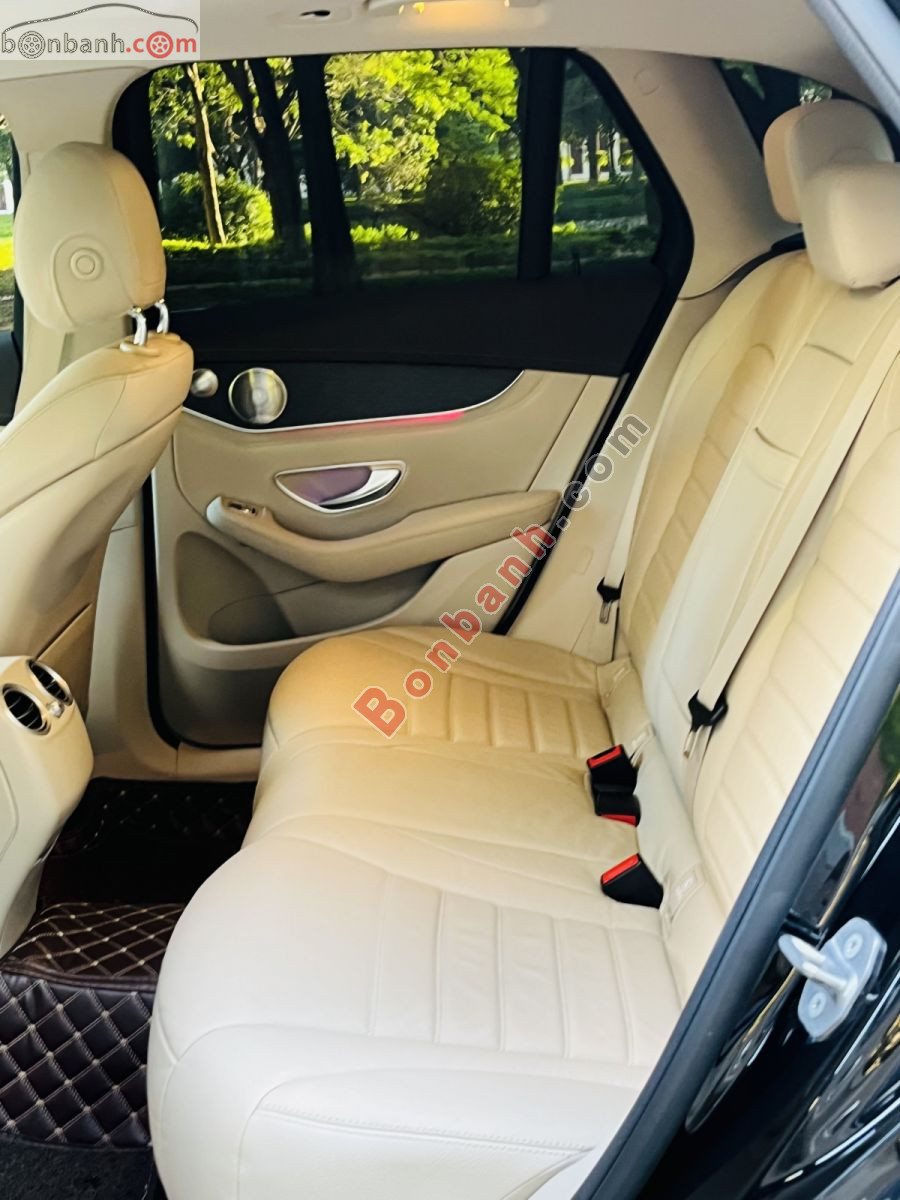 Bán ô tô Mercedes Benz GLC 300 4Matic - 2021 - xe cũ