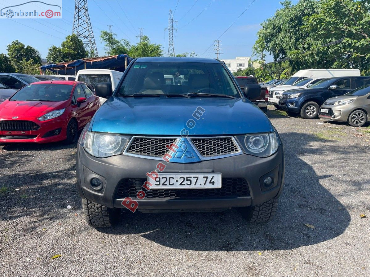 Bán ô tô Mitsubishi Triton GLS 4x4 AT - 2010 - xe cũ