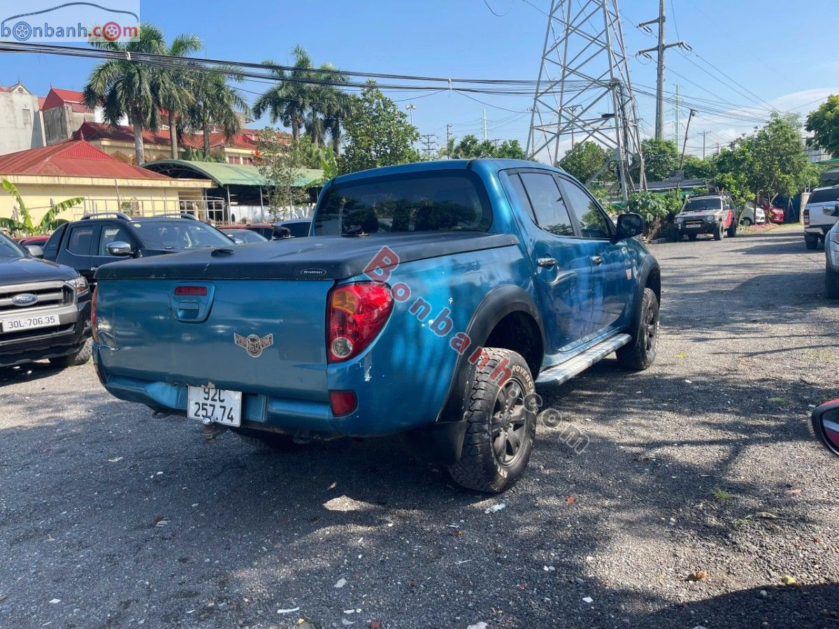 Bán ô tô Mitsubishi Triton GLS 4x4 AT - 2010 - xe cũ
