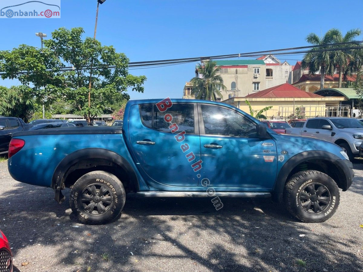 Bán ô tô Mitsubishi Triton GLS 4x4 AT - 2010 - xe cũ