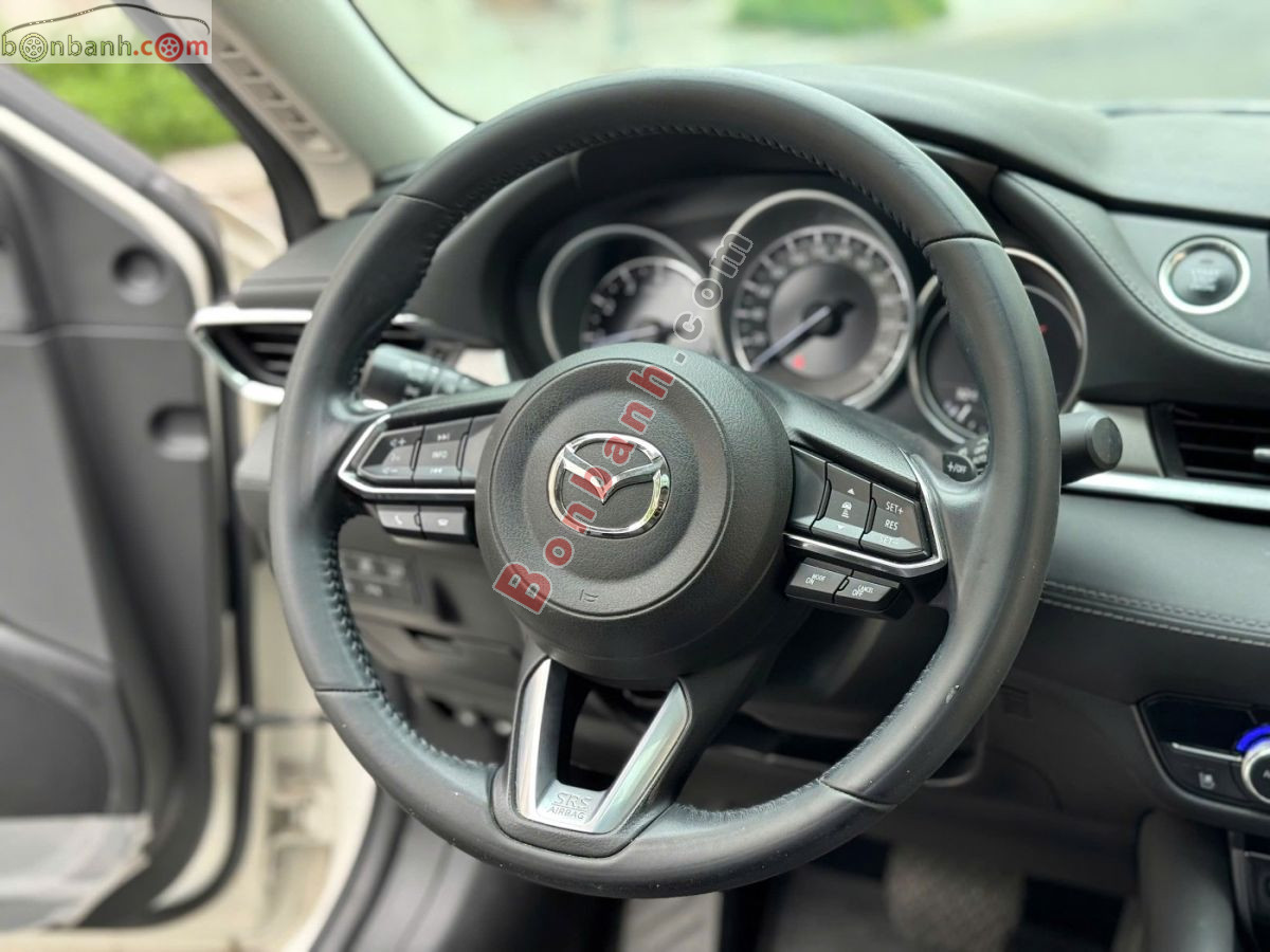 Bán ô tô Mazda 6 Premium 2.0 AT - 2020 - xe cũ