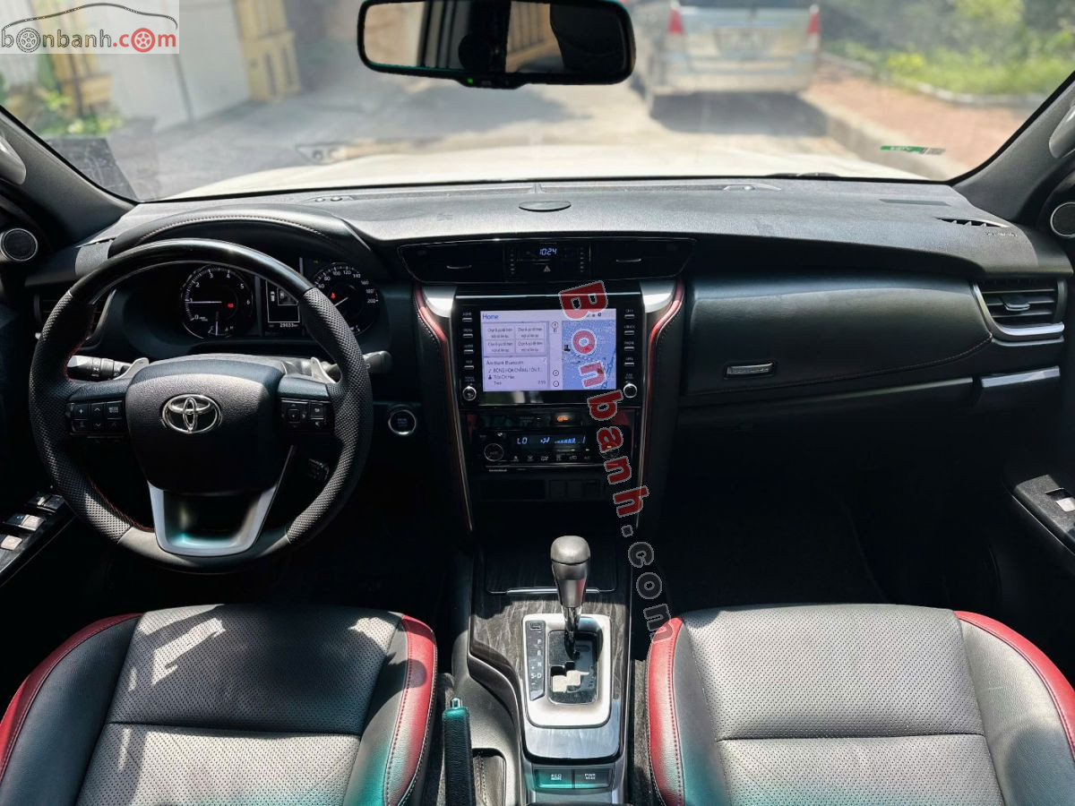 Bán ô tô Toyota Fortuner 2.4G 4x2 AT Legender - 2021 - xe cũ