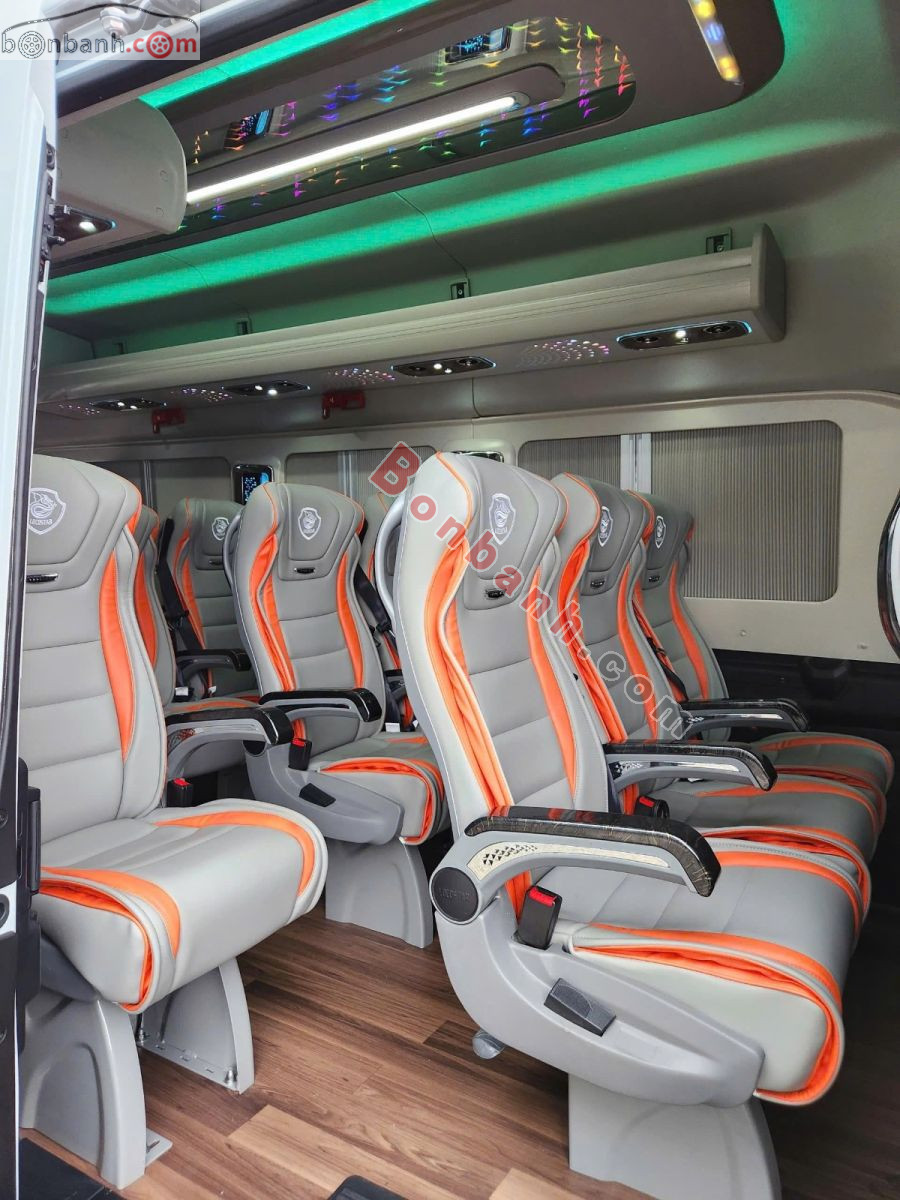 Bán ô tô Ford Transit Premium+ - 2026 - xe mới