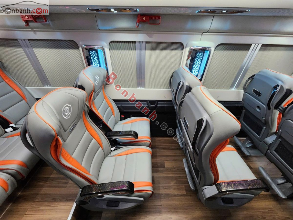 Bán ô tô Ford Transit Premium+ - 2026 - xe mới