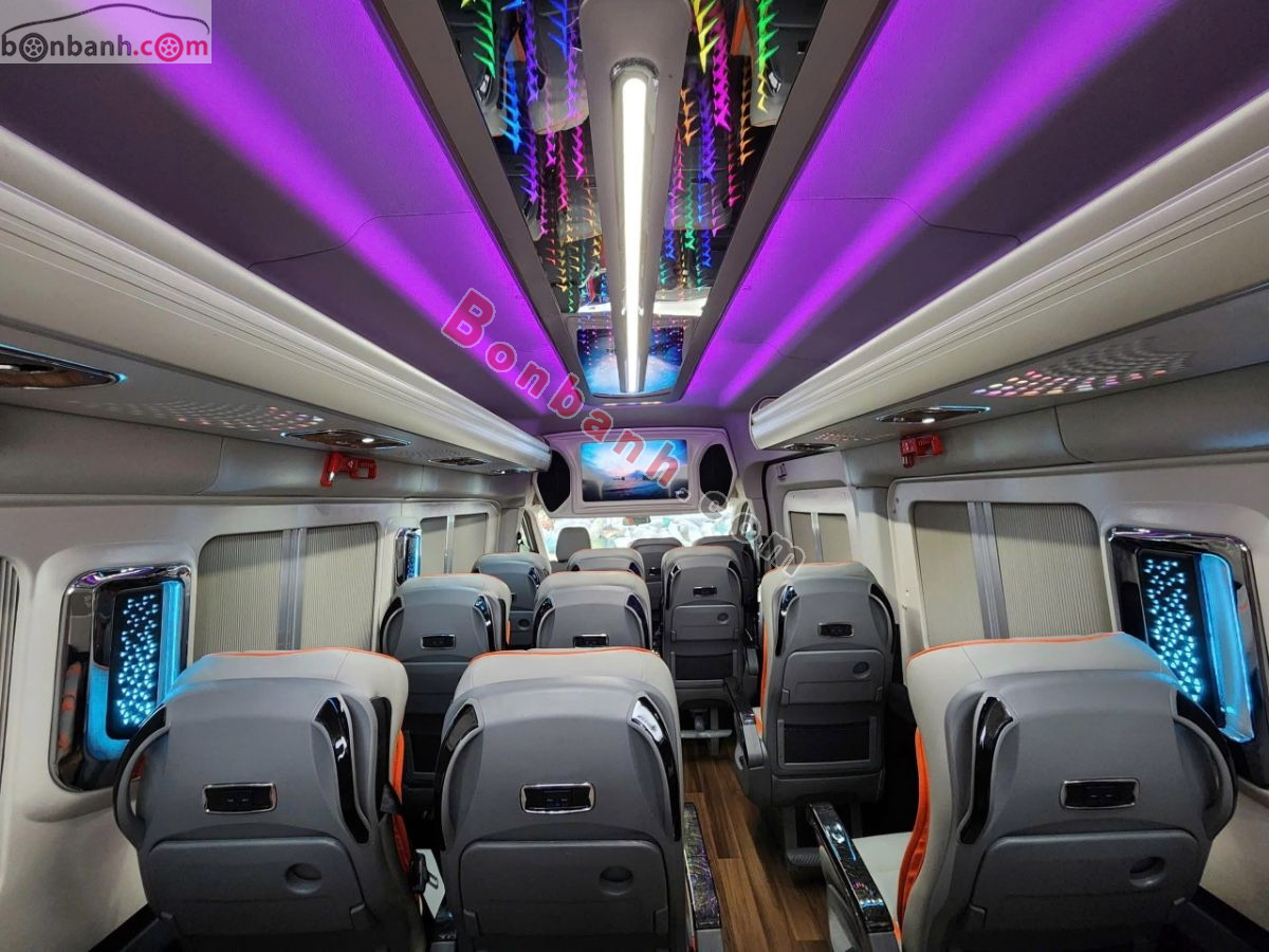 Bán ô tô Ford Transit Premium+ - 2026 - xe mới
