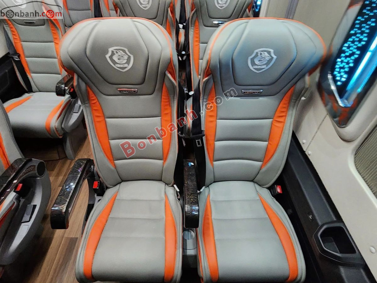 Bán ô tô Ford Transit Premium+ - 2026 - xe mới