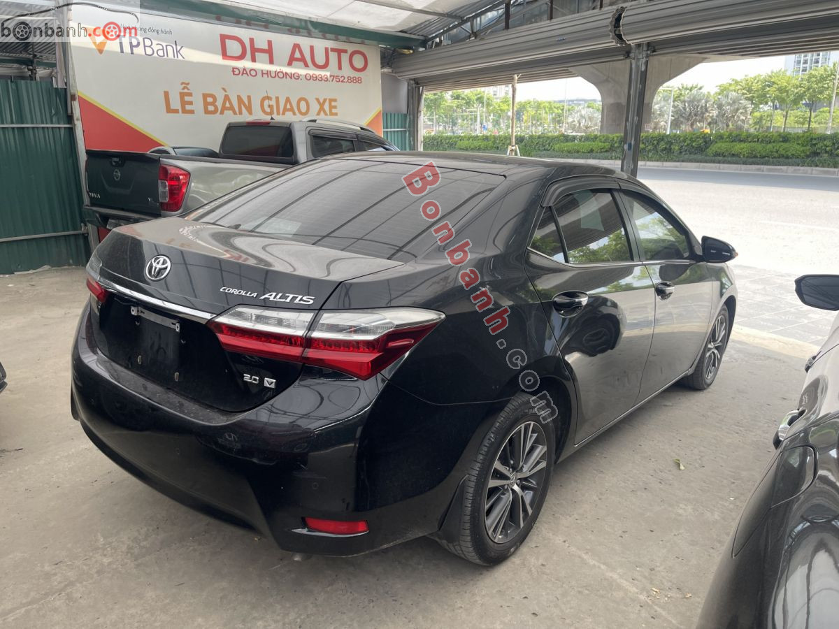 Bán ô tô Toyota Corolla altis 2.0V AT - 2017 - xe cũ