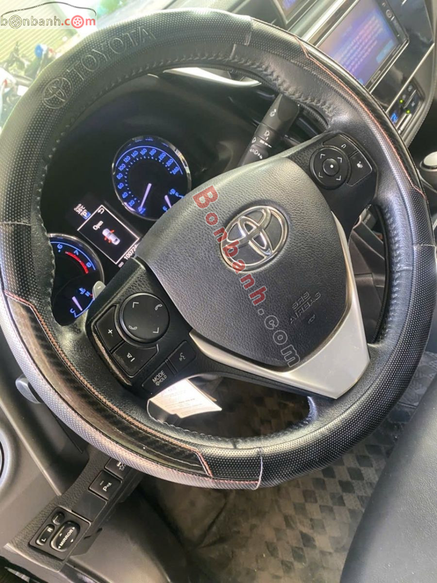 Bán ô tô Toyota Corolla altis 2.0V AT - 2017 - xe cũ