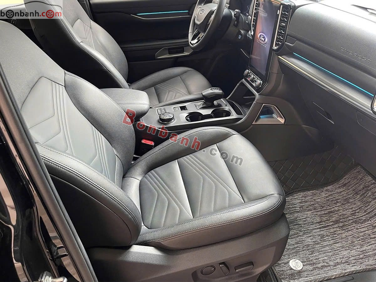 Bán ô tô Ford Everest Titanium 2.0L 4x2 AT - 2025 - xe cũ