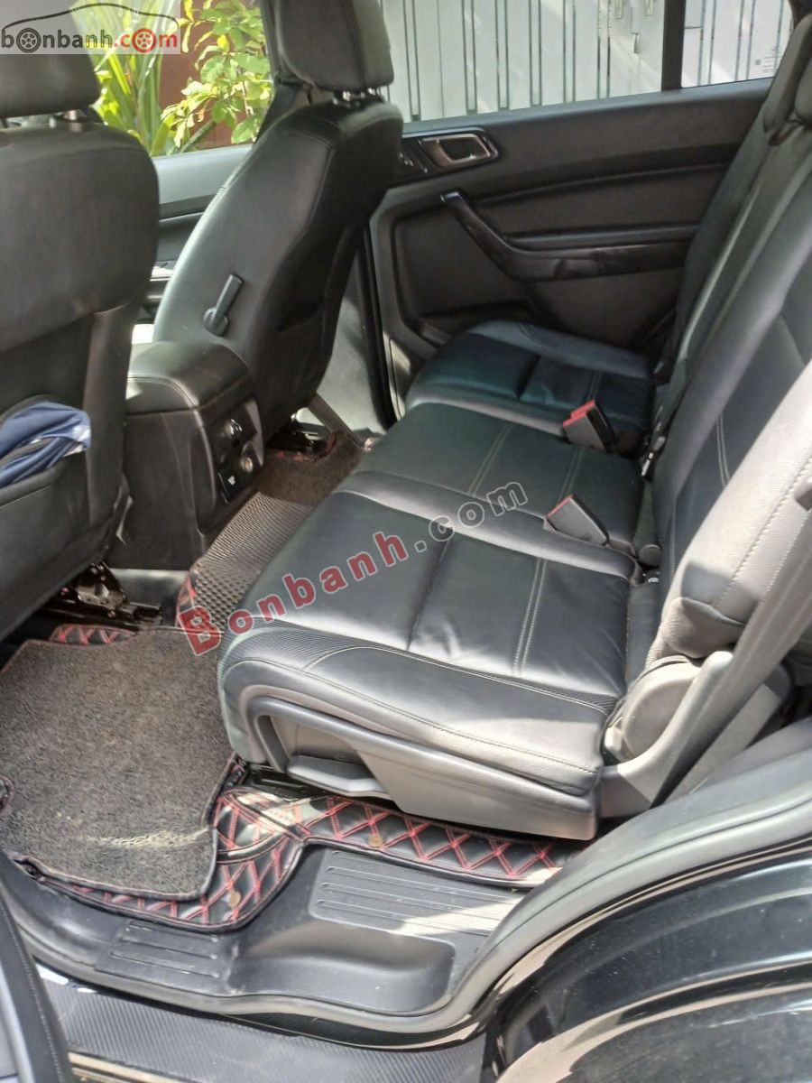 Bán ô tô Ford Everest Titanium 2.0L 4x2 AT - 2020 - xe cũ