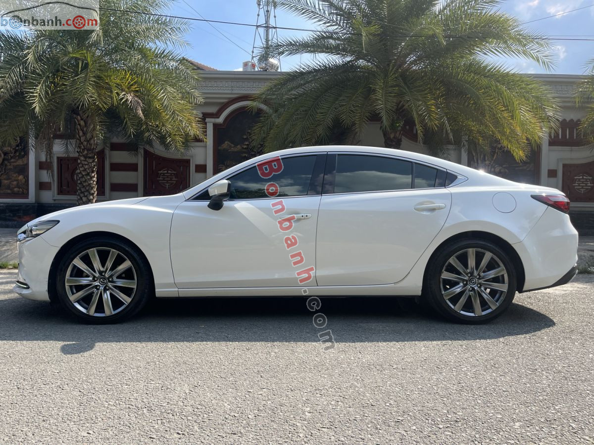 Bán ô tô Mazda 6 Signature Premium 2.5 AT - 2022 - xe cũ