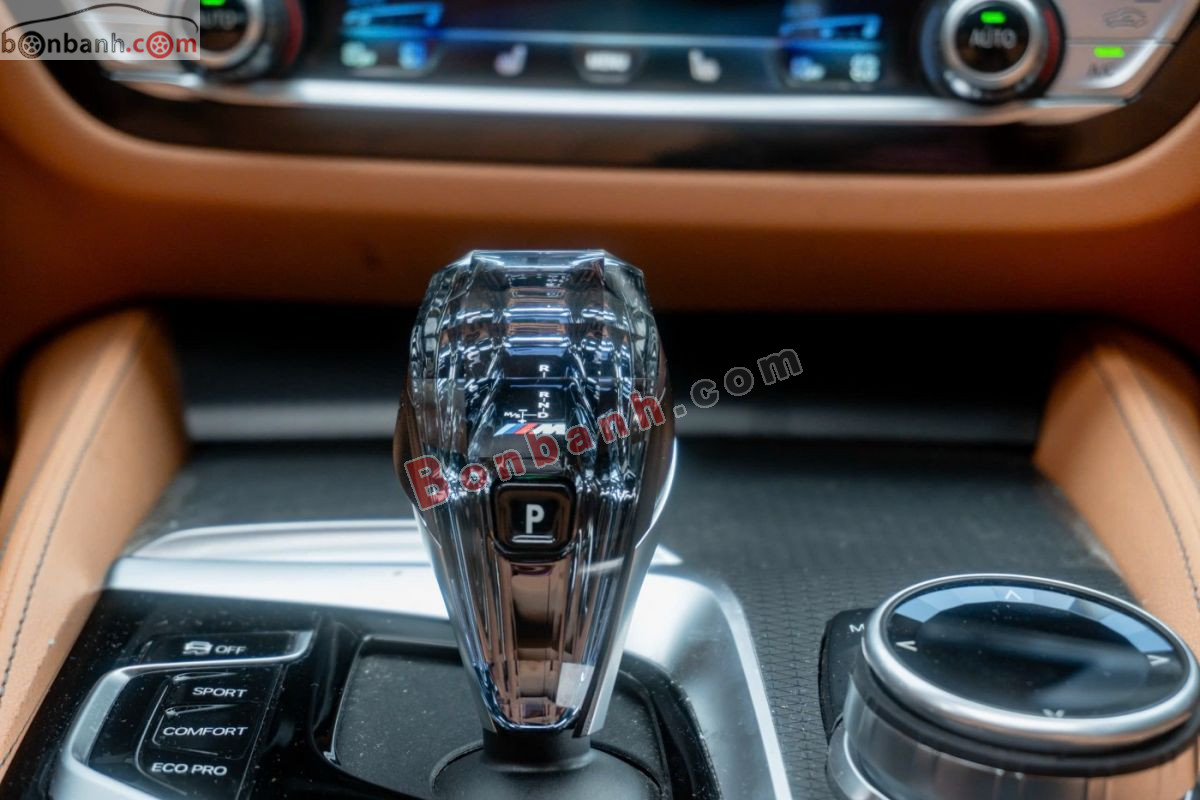 Bán ô tô BMW 5 Series 520i M Sport - 2023 - xe cũ