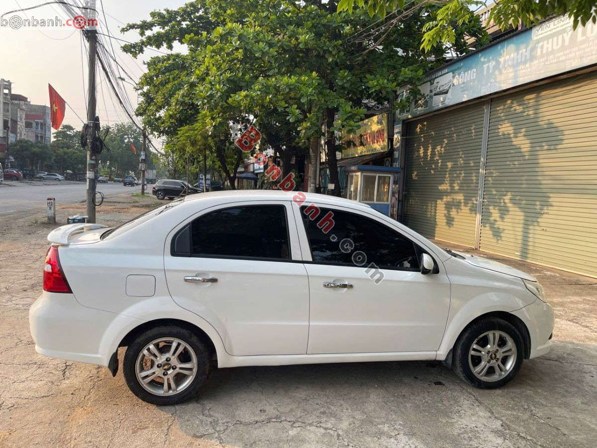 Bán ô tô Chevrolet Aveo LTZ 1.5 AT - 2015 - xe cũ