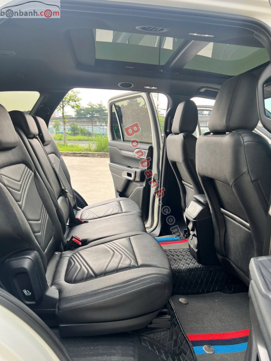 Bán ô tô Ford Everest Titanium Plus 2.0L 4x4 AT - 2025 - xe cũ