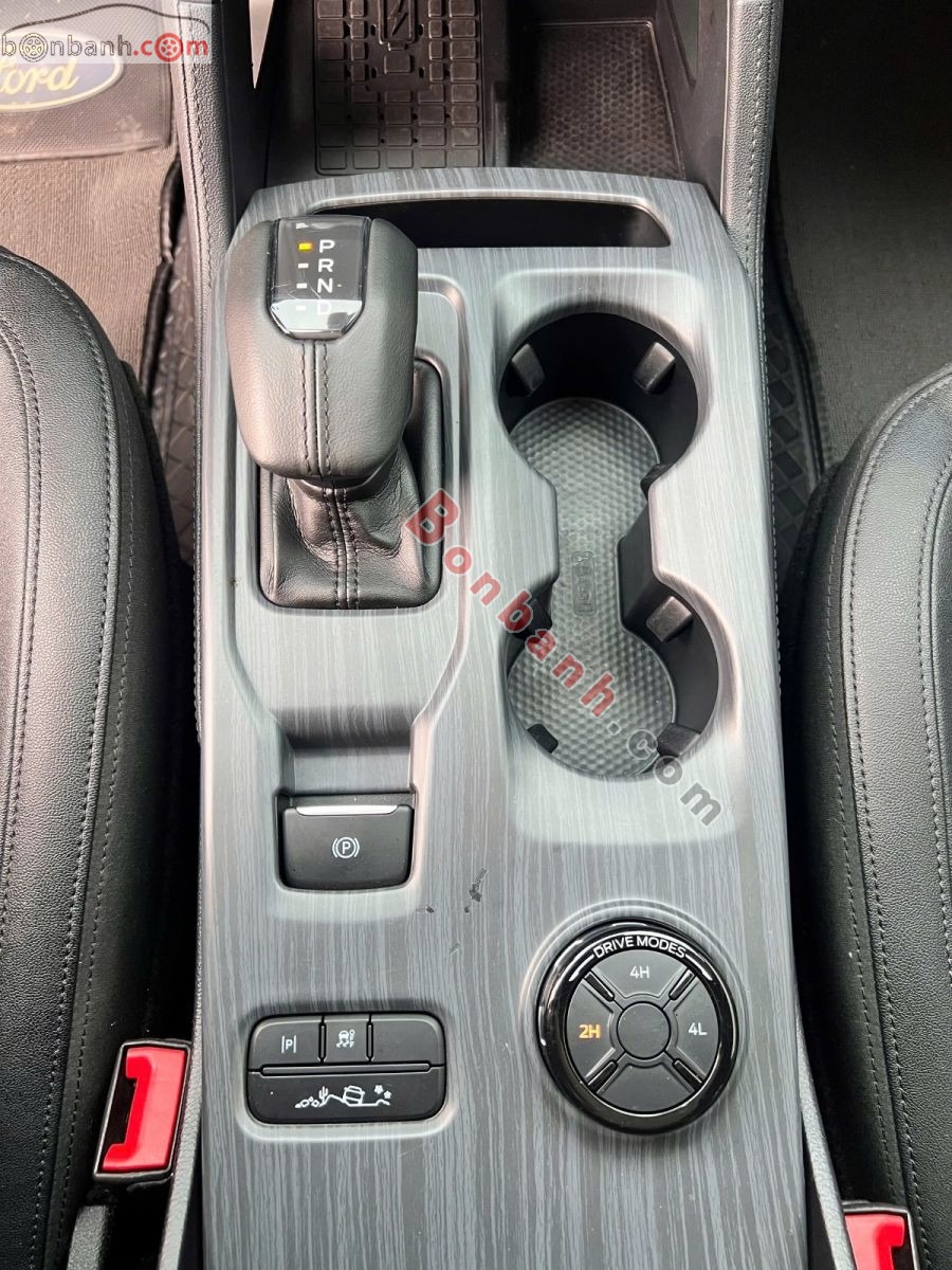 Bán ô tô Ford Everest Titanium Plus 2.0L 4x4 AT - 2025 - xe cũ