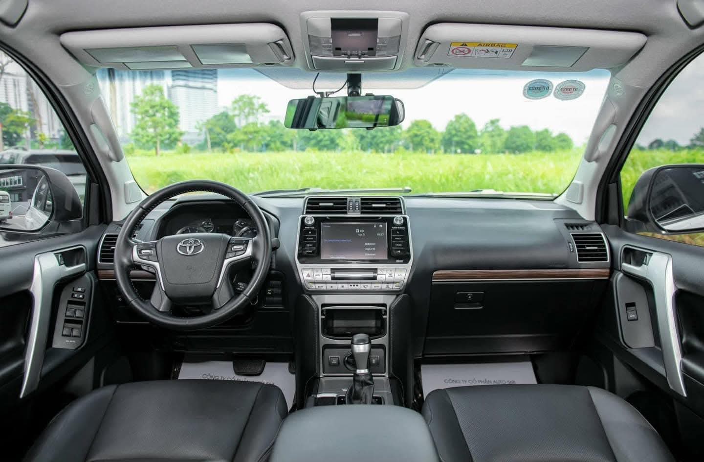 Toyota Prado VX năm sản xuất 2021, màu đen, nhập khẩu, giá chỉ 2.15 tỉ