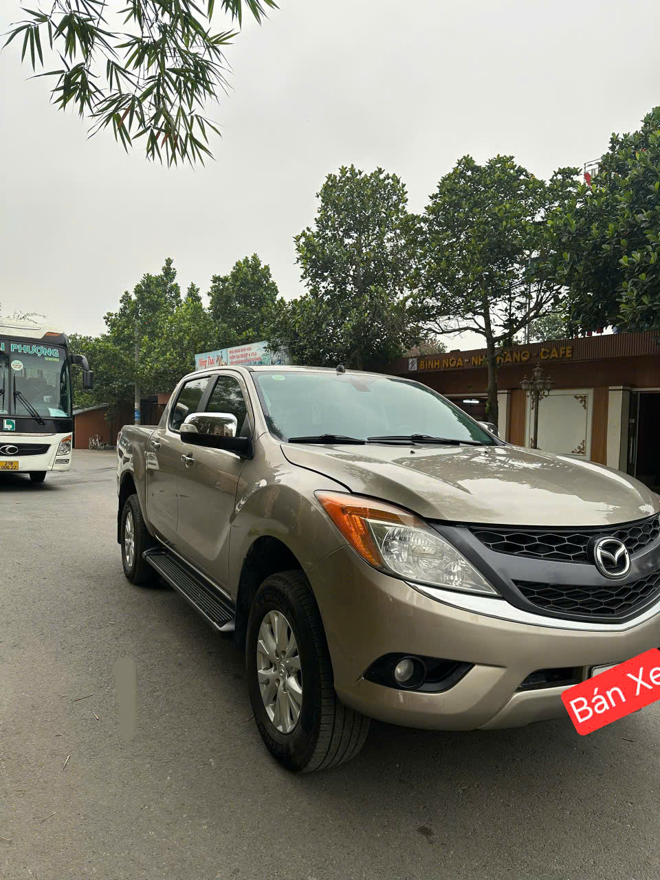 Bán Xe Bán Tải 2 Cầu 4x4 – Giá Chỉ 300tr