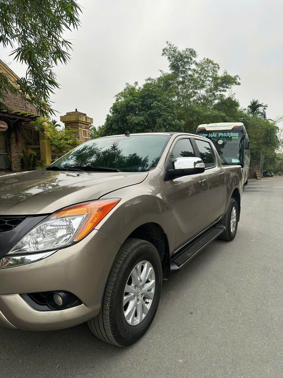 Bán Xe Bán Tải 2 Cầu 4x4 – Giá Chỉ 300tr