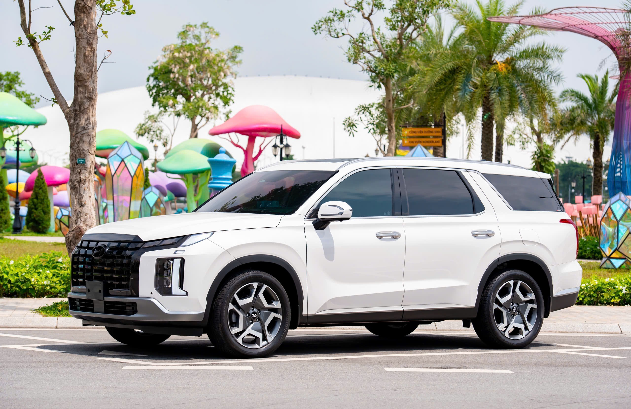 Bán ô tô Hyundai Palisade Prestige năm 2024, màu trắng