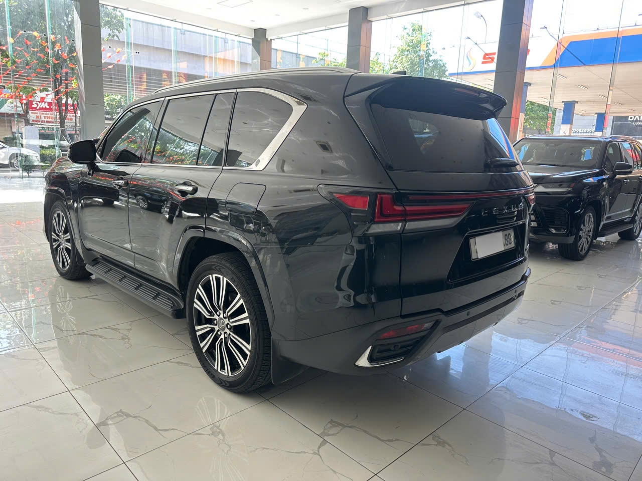 LEXUS LX600 URBAN 7 CHỔ SẢN XUẤT 2025 TÊN CTY
