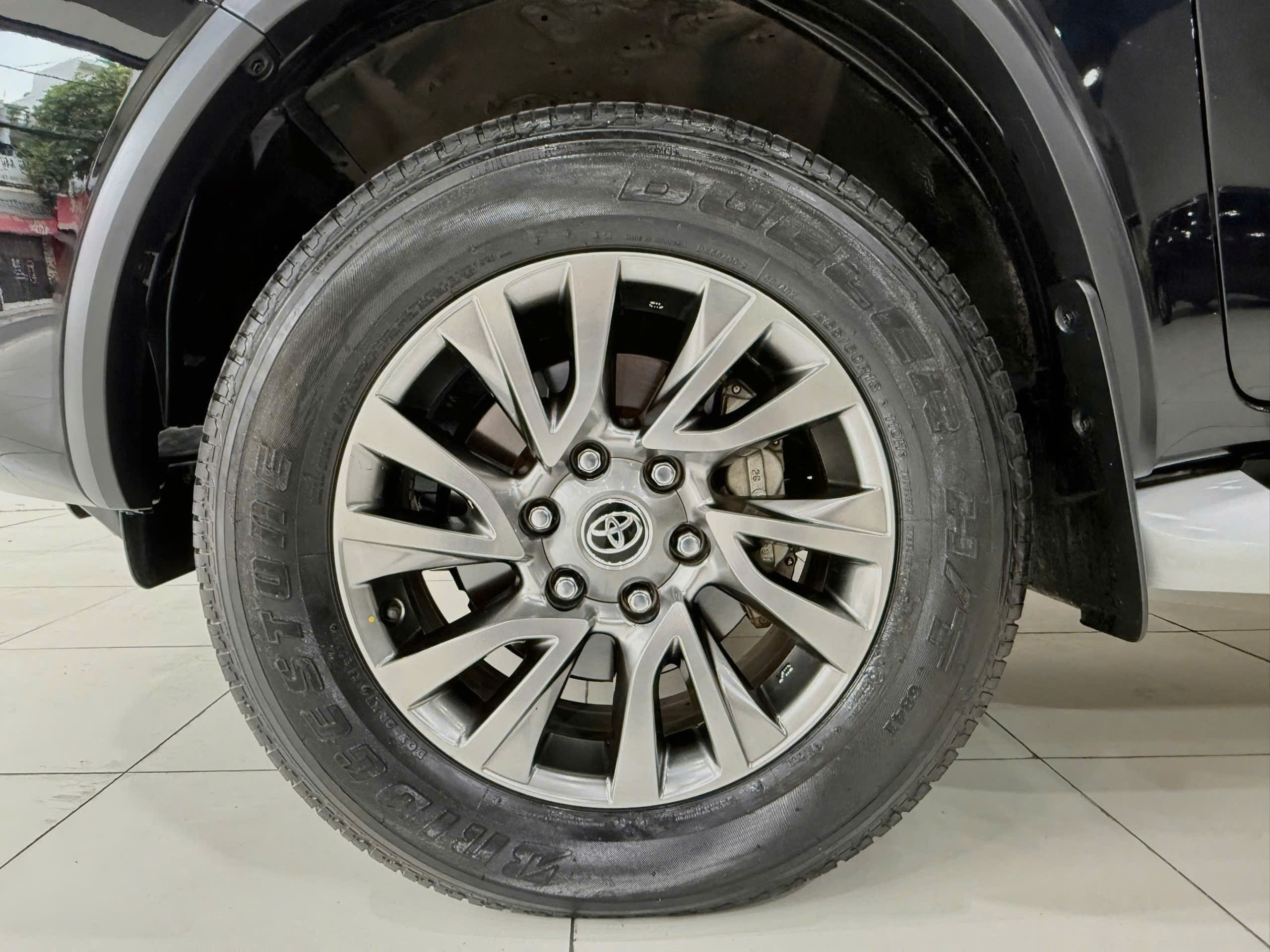 Toyota Fortuner 2.7l 4x4 AT – 2022