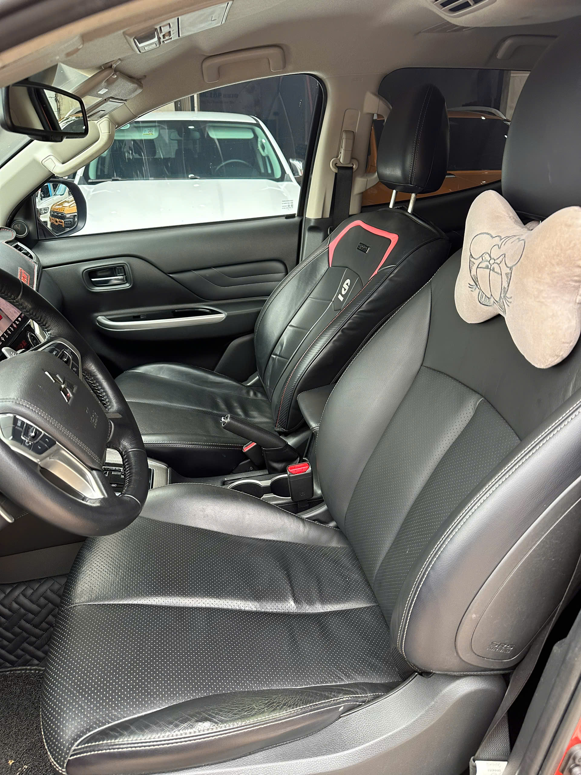 Mitsubishi Triton MIVEC Athlete 2021 AT 4x4 – Bản cao cấp nhất