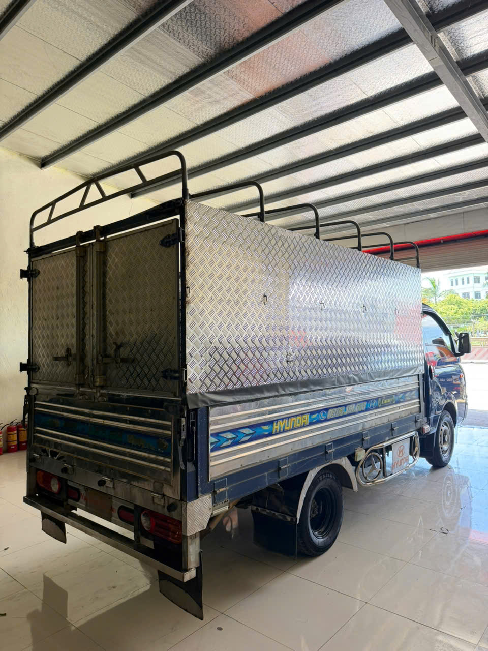 H150 sx 2022 zin cả xe odo 8v2km sơn zin cả xe.