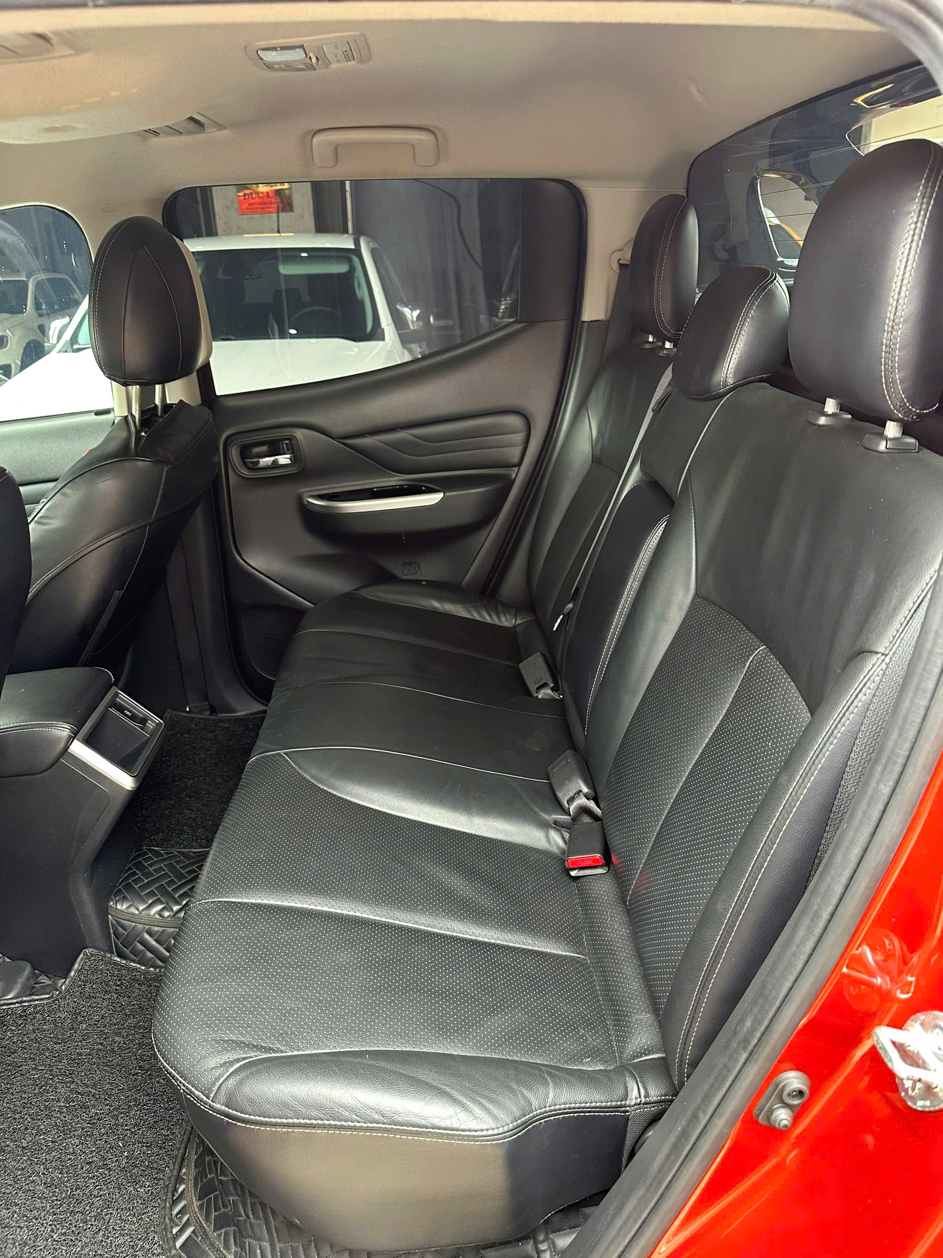 Mitsubishi Triton MIVEC Athlete 2021 AT 4x4 – Bản cao cấp nhất