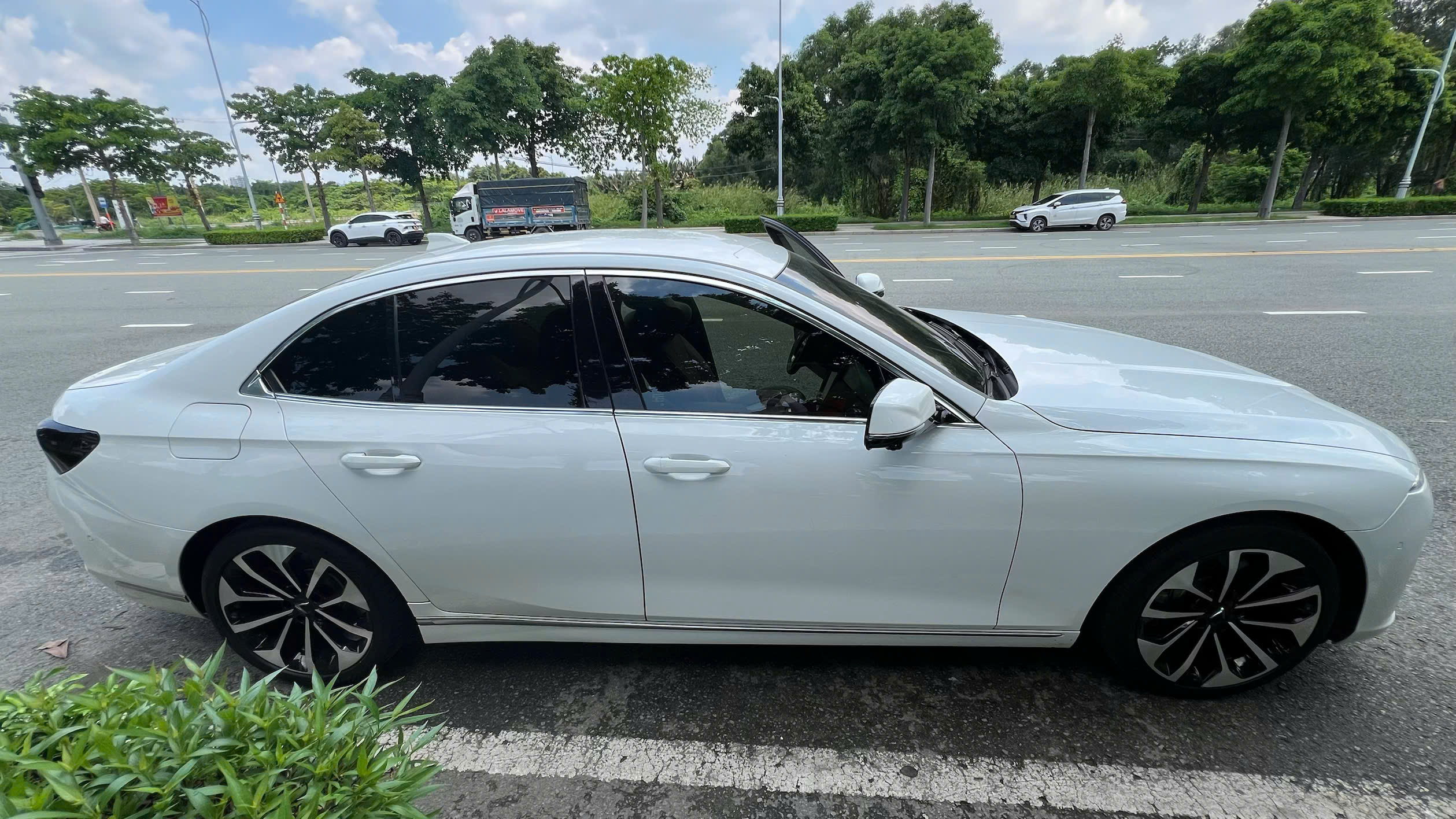 CHÍNH CHỦ CẦN BÁN XE ÍT ĐI