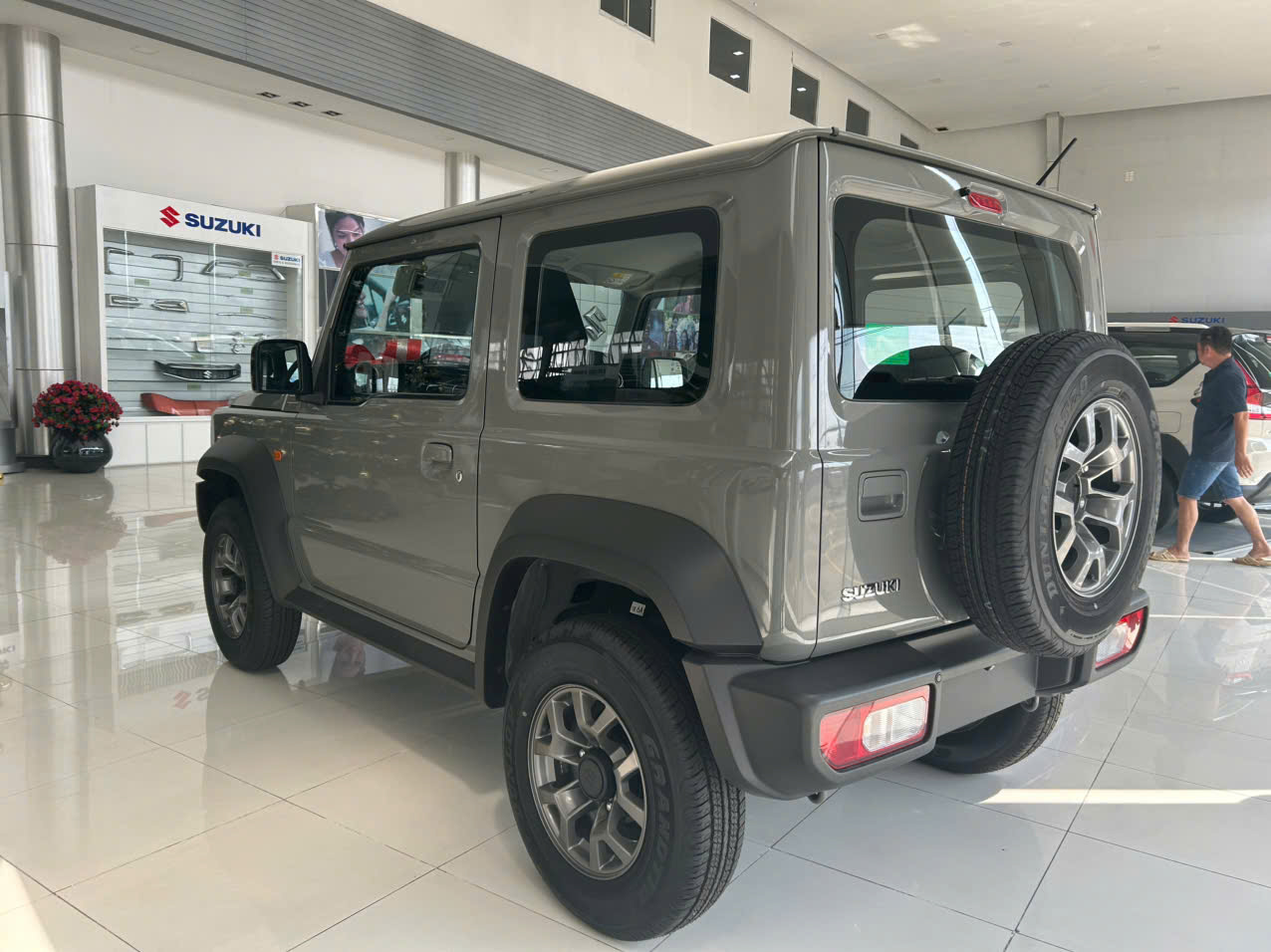 Suzuki Jimny 2024 Nhập Khẩu Nguyên Chiếc Nhật Bản – Giảm Sốc 180 Triệu