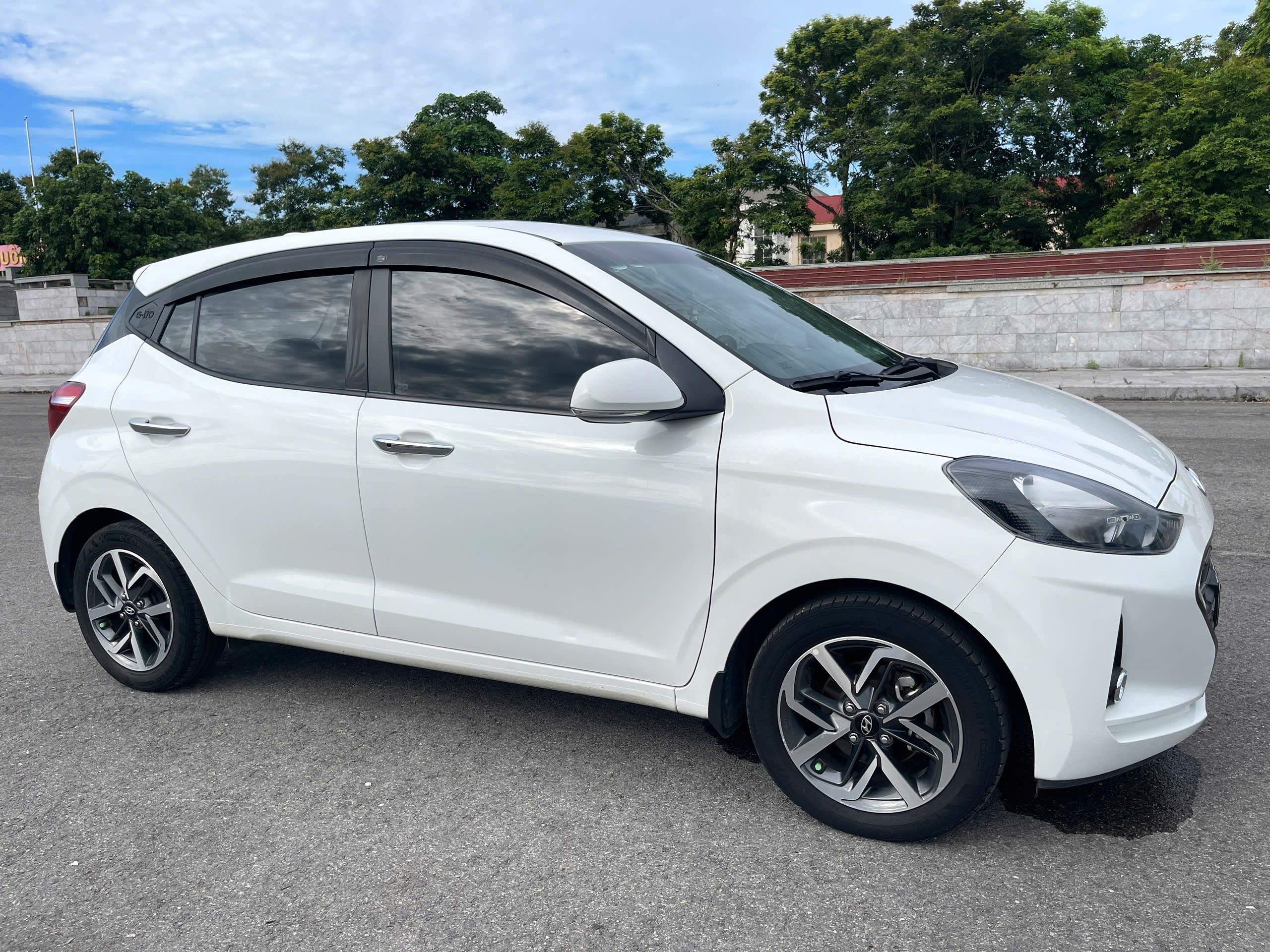 HYUNDAI GRAND i10 1.2 AT 2023 – FULL OPTION ĐẸP XUẤT SẮC