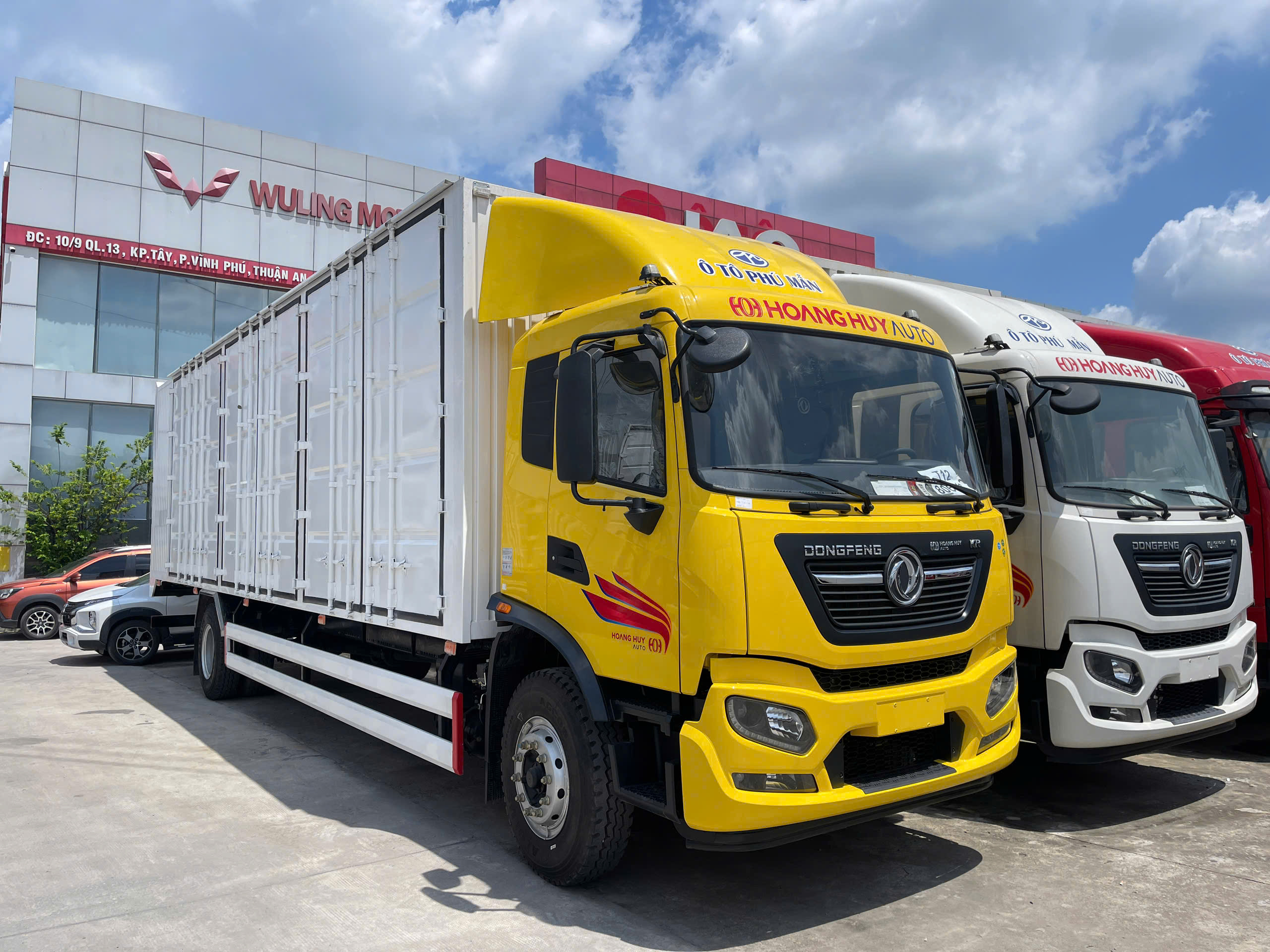 Xe tải Dongfeng 8 tấn thùng bạt, kín, kín palet sẵn giao ngay